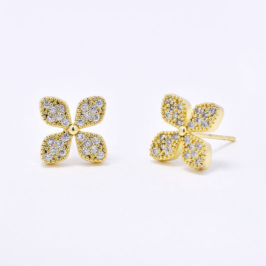 CZYE7507 - Premium brass 10mm cluster CZ flower stud