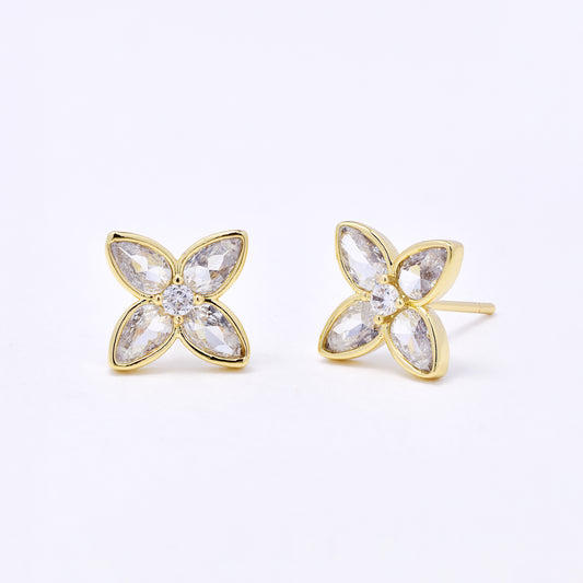CZYE7508 - Premium brass 10mm CZ flower stud