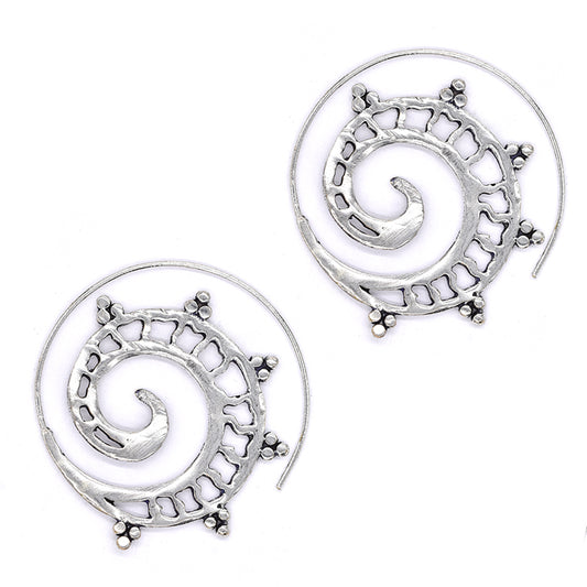 Brass rhodium cutout pattern with stipple coil earring - IFE235