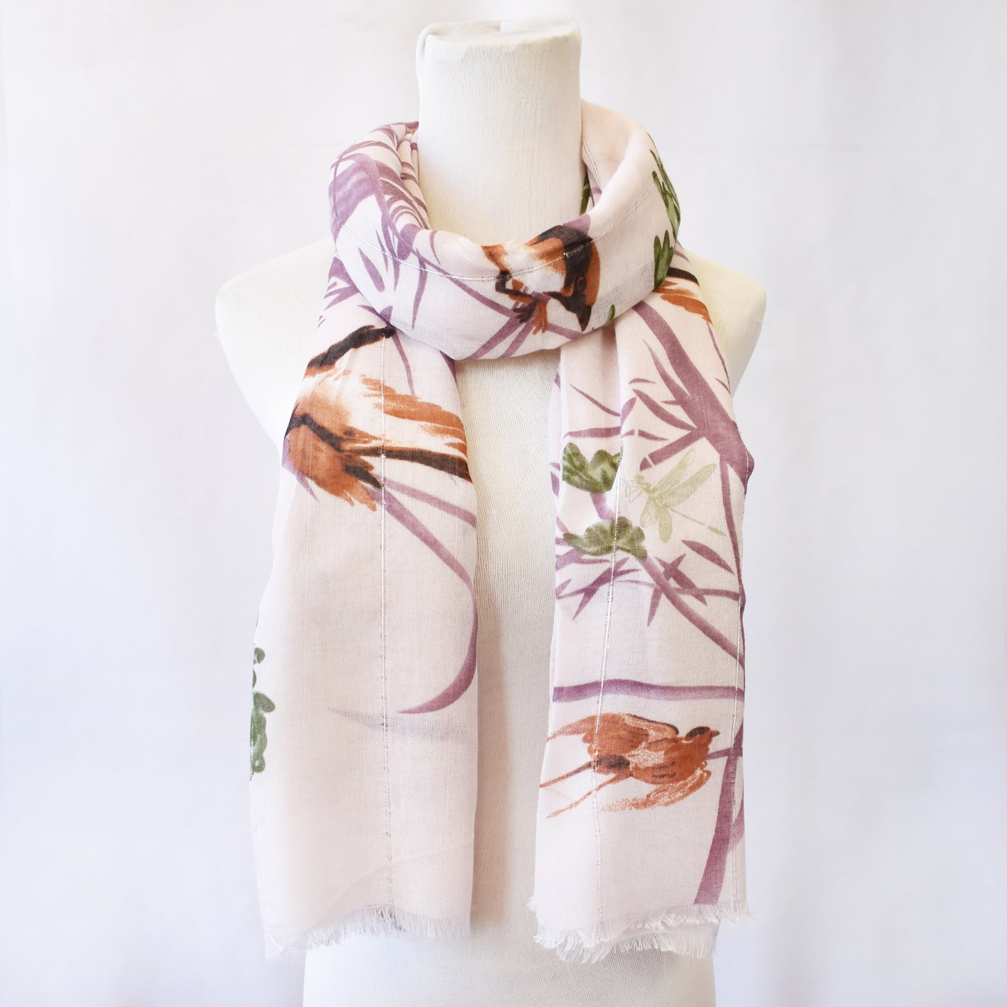 LS8276 - Lightweight scarf with bird print