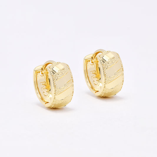 PYE6597 - Premium 13.5mm  x 6mm stiped textured hoops