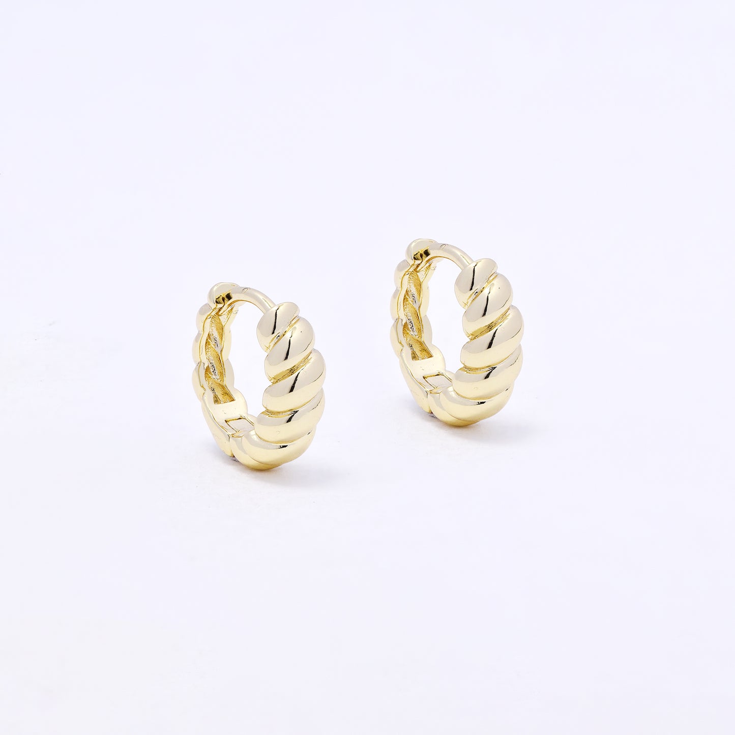 PYE7236 - Premium brass 13mm x 5mm twisted hoop earring
