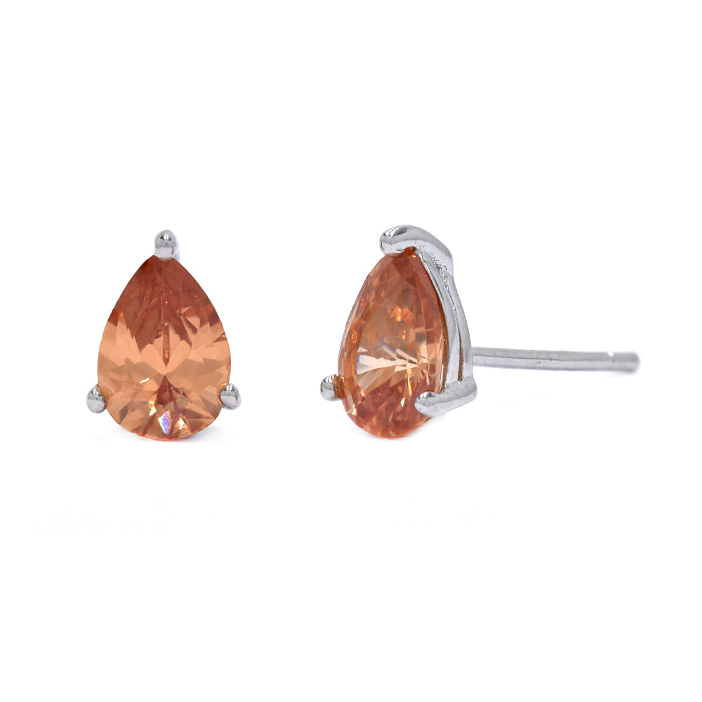 925 Silver 8 x 5mm teardrop cubic zirconia stud earring