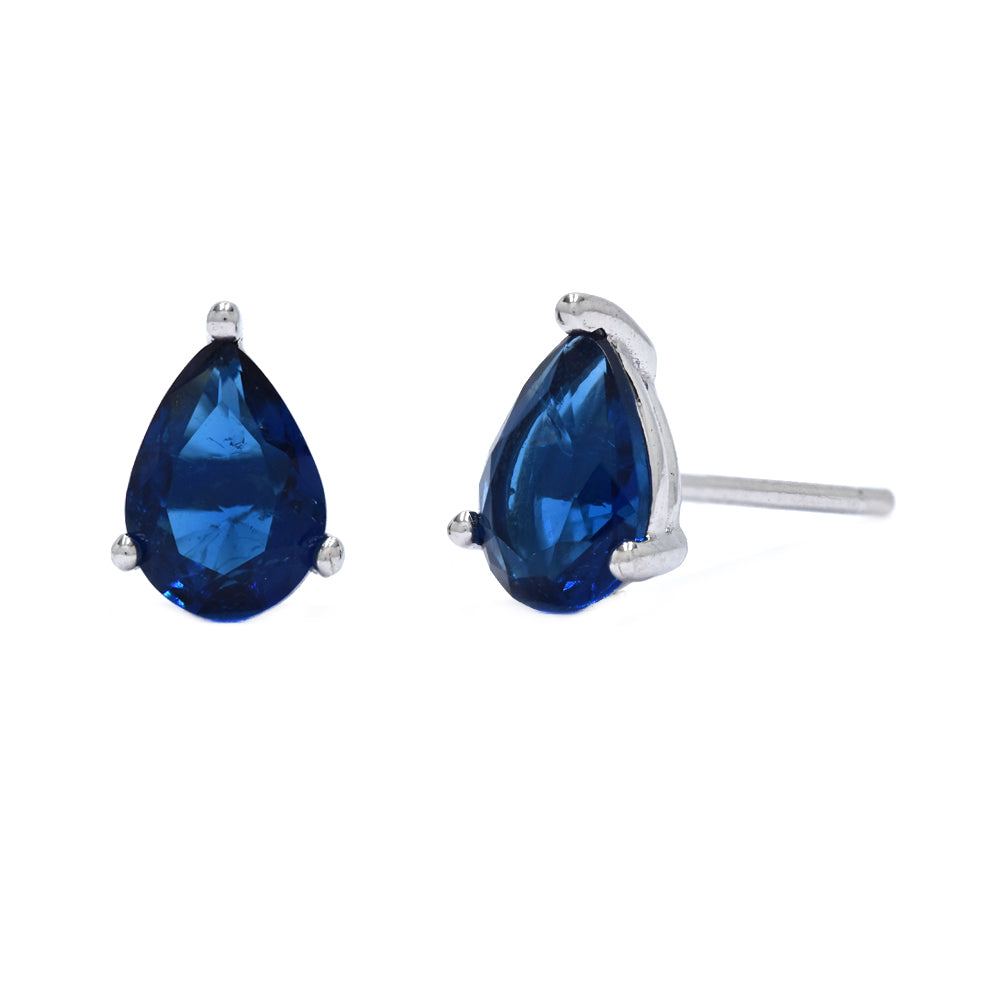 925 Silver 8 x 5mm teardrop cubic zirconia stud earring