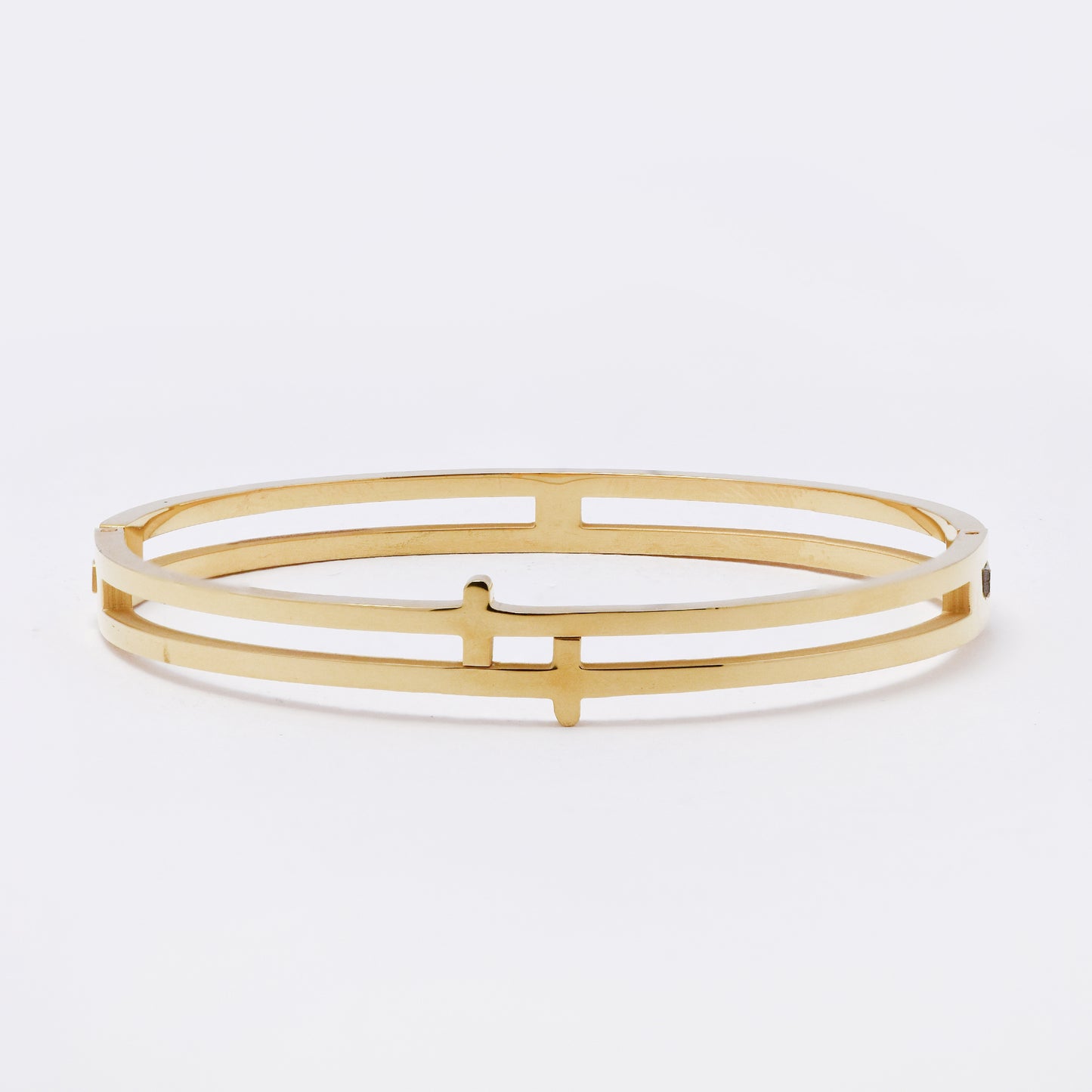 SSMB3207 - Steel 56mm x 48mm x 6mm cross split center hinged bracelet