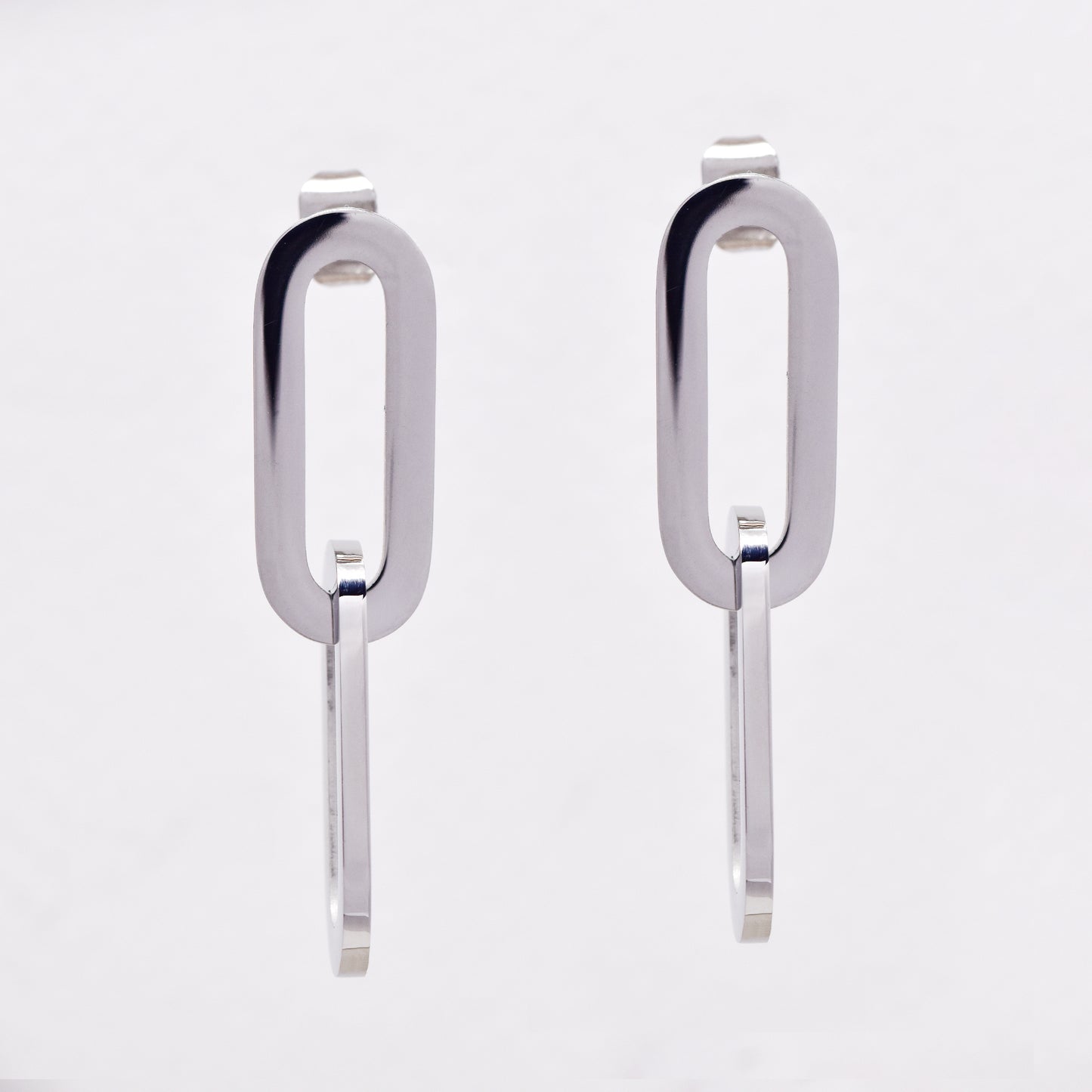 SSME3106 - Steel 33mm x 8mm oval drop stud