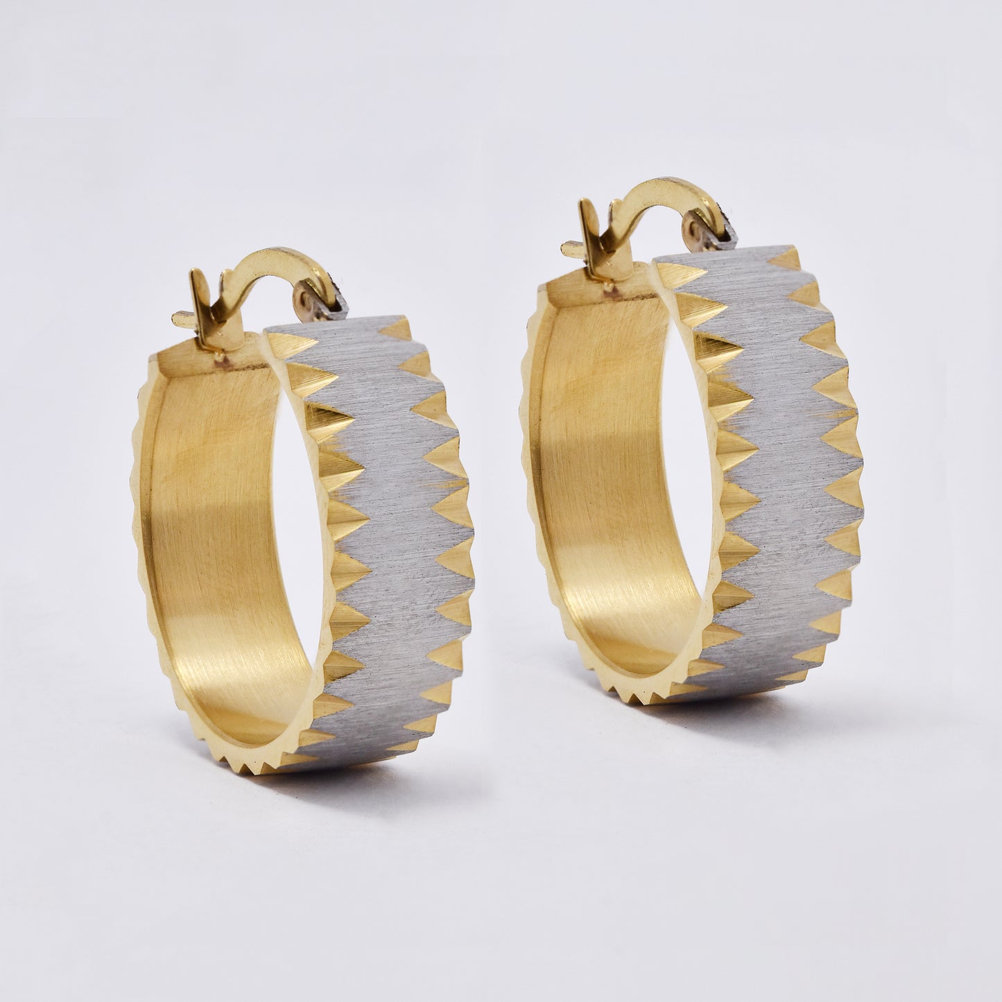 SSME3107 - Steel 24mm x 8mm brushed diamond cut edge hoops