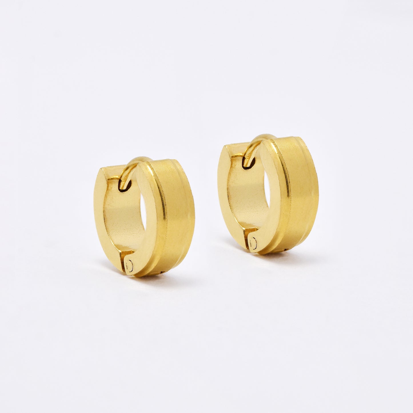 SSME3158 - Steel 10.5mm x 4mm cross huggie earrings