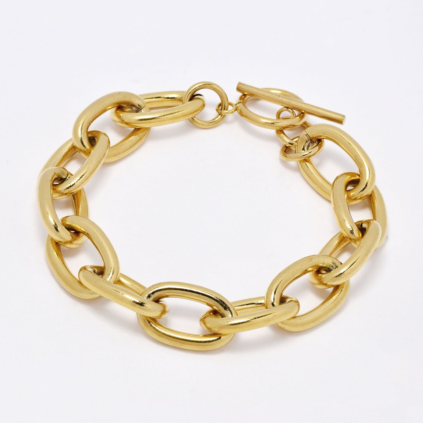 SSMB3063 - St Steel 19cm x 12mm chunky oval link toggle bracelet
