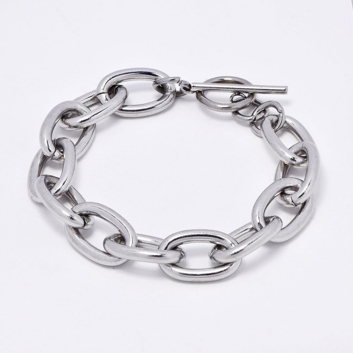SSMB3063 - St Steel 19cm x 12mm chunky oval link toggle bracelet