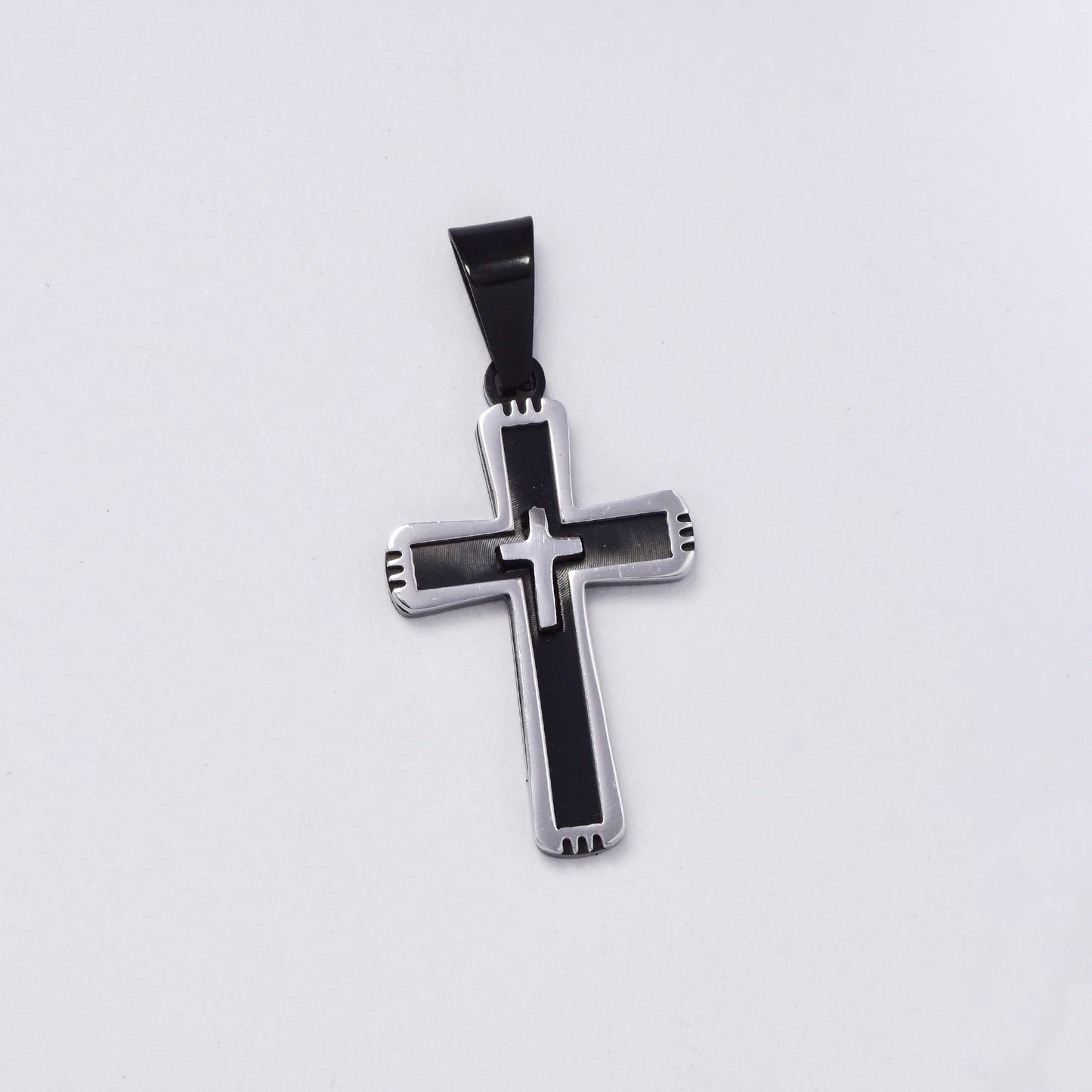 SSMP2994 - Steel 30mm x 18mm cross pendant