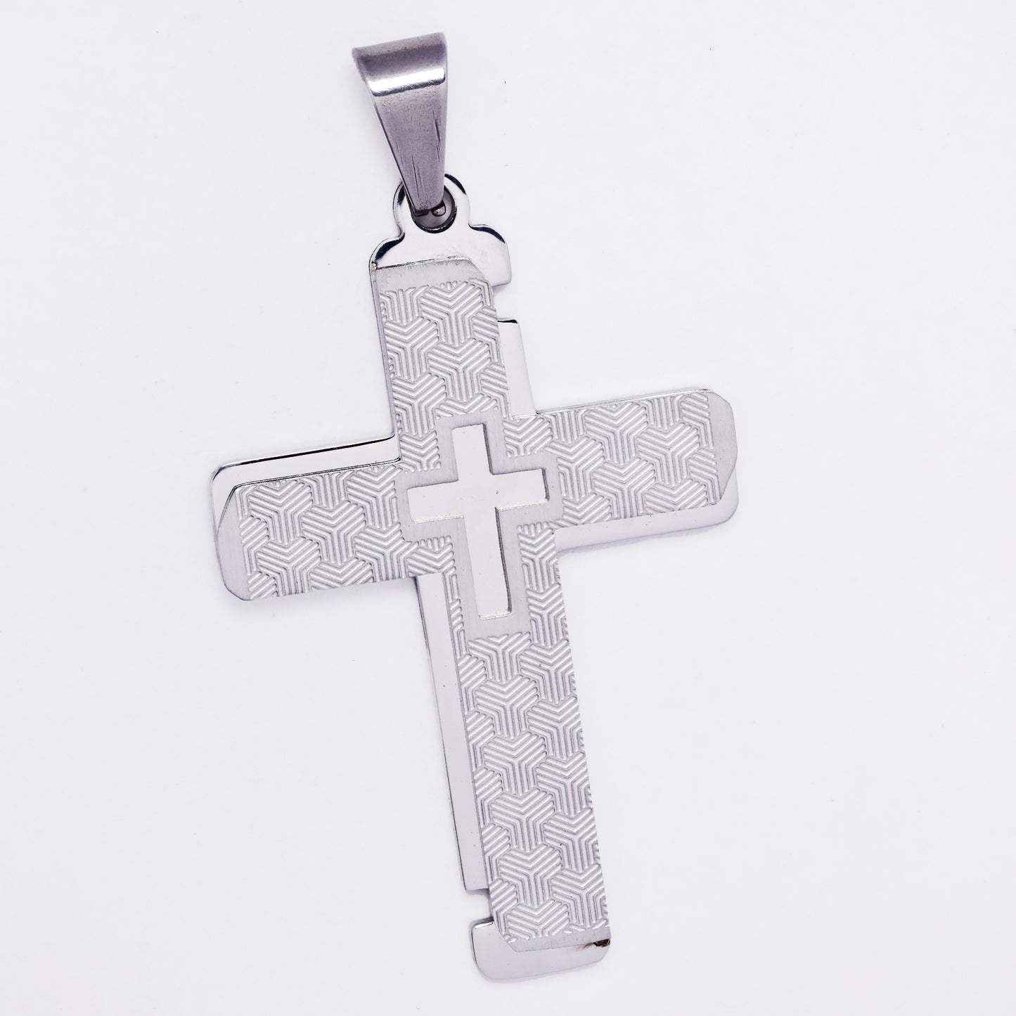 SSMP3349 - Steel 46mm x 30mm honeycomb pattern cross pendant