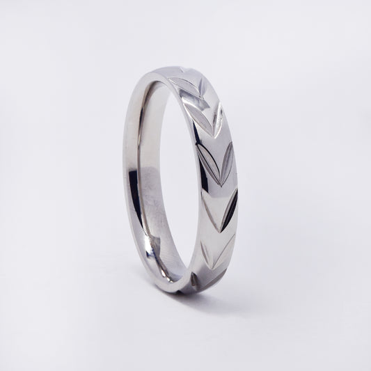 SSMR3087 - Steel 4mm chevron pattern band