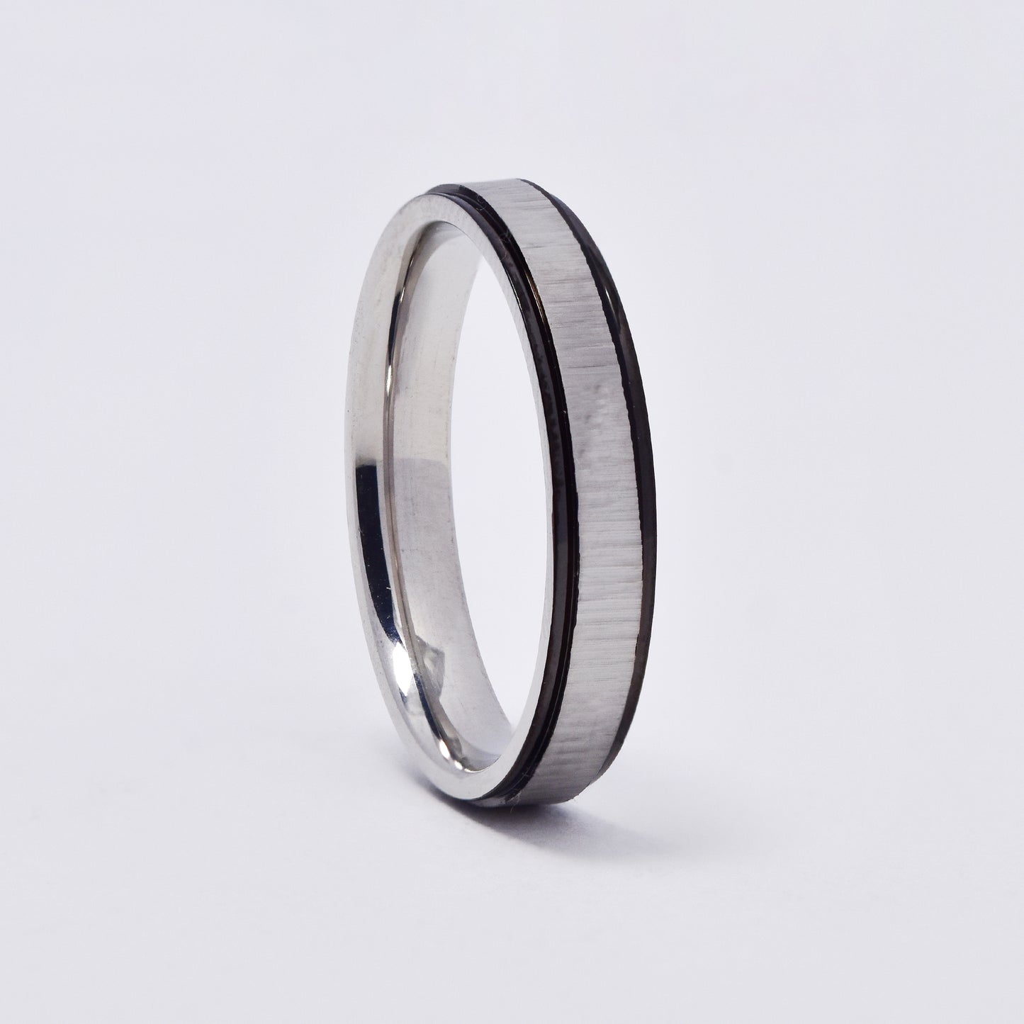 SSMR3091 - Steel 4mm brushed center band