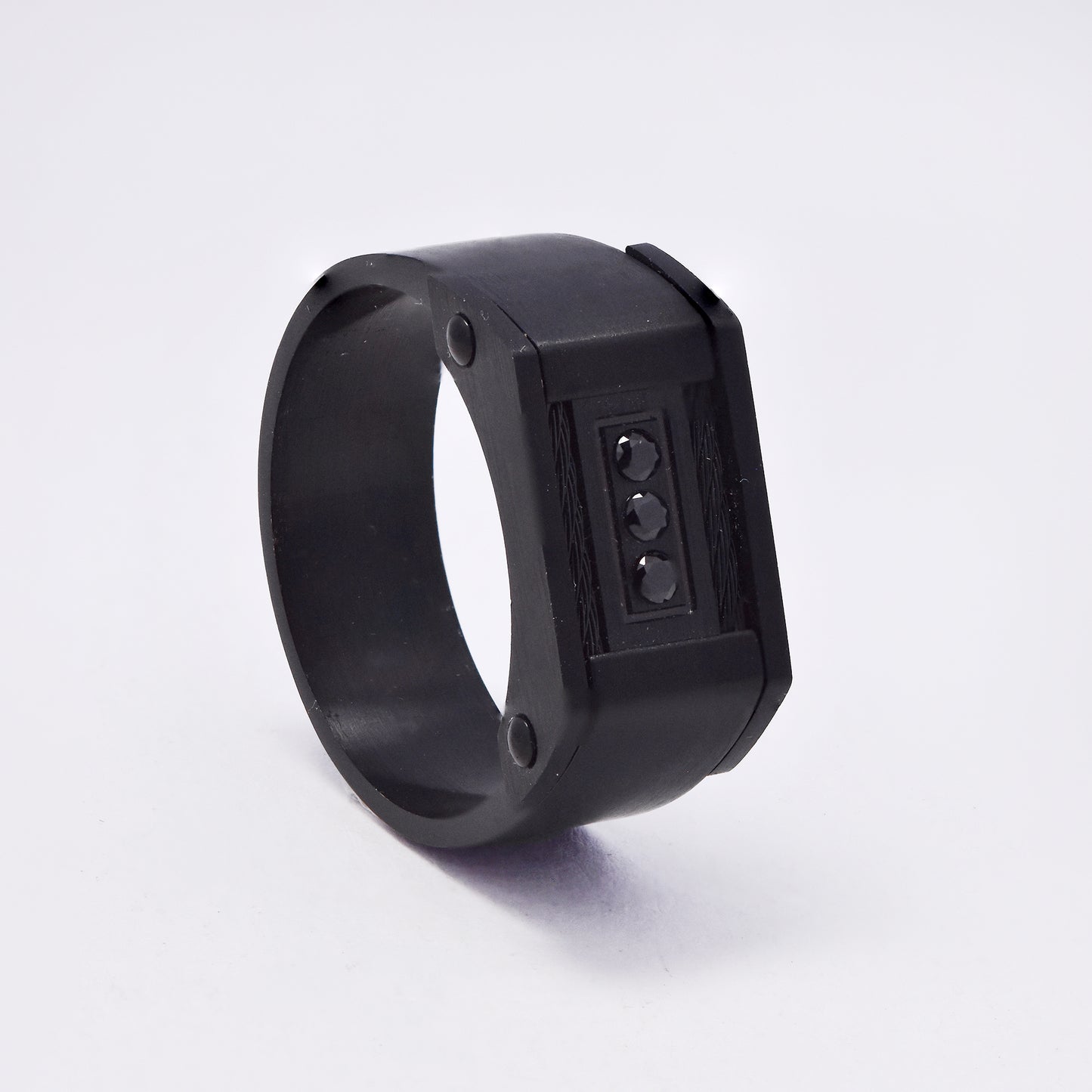 SSMR3389 - Steel 10mm black CZ & rope detail signet ring
