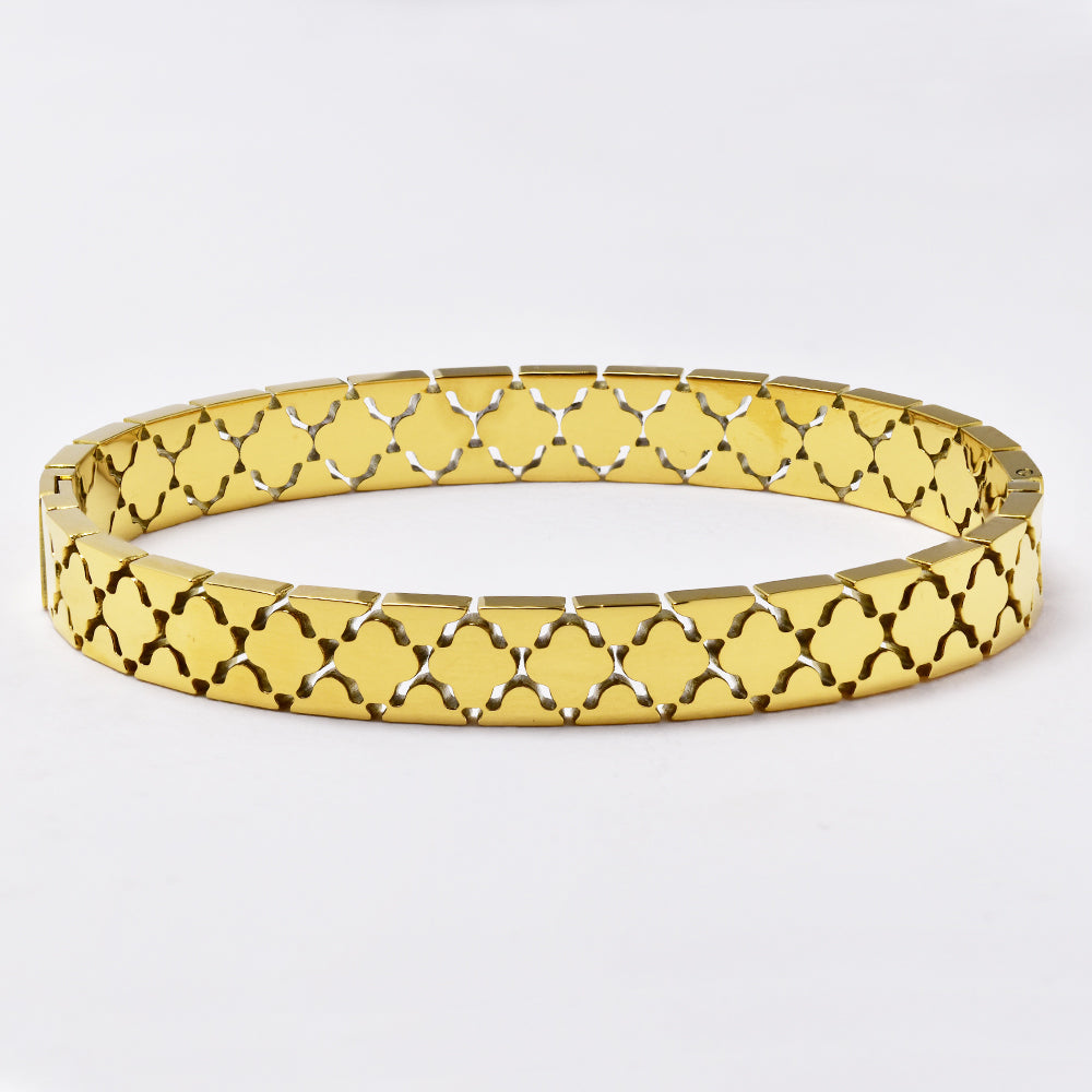 Stainless steel cutout clover bangle - SSYB5126