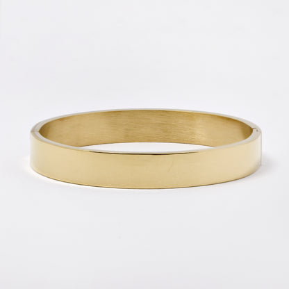 SSYB5892 - Stainless steel 60mm x 50mm x 10mm hinged bangle