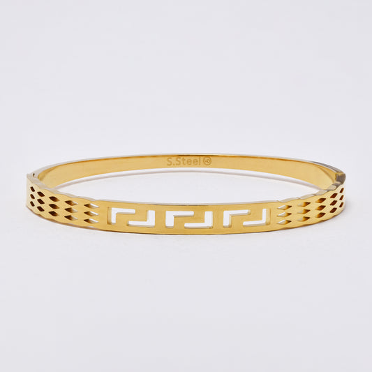 SSYB6271 - St Steel 64mm x 55mm x 6mm hinged bangle with cutout geometric shapes