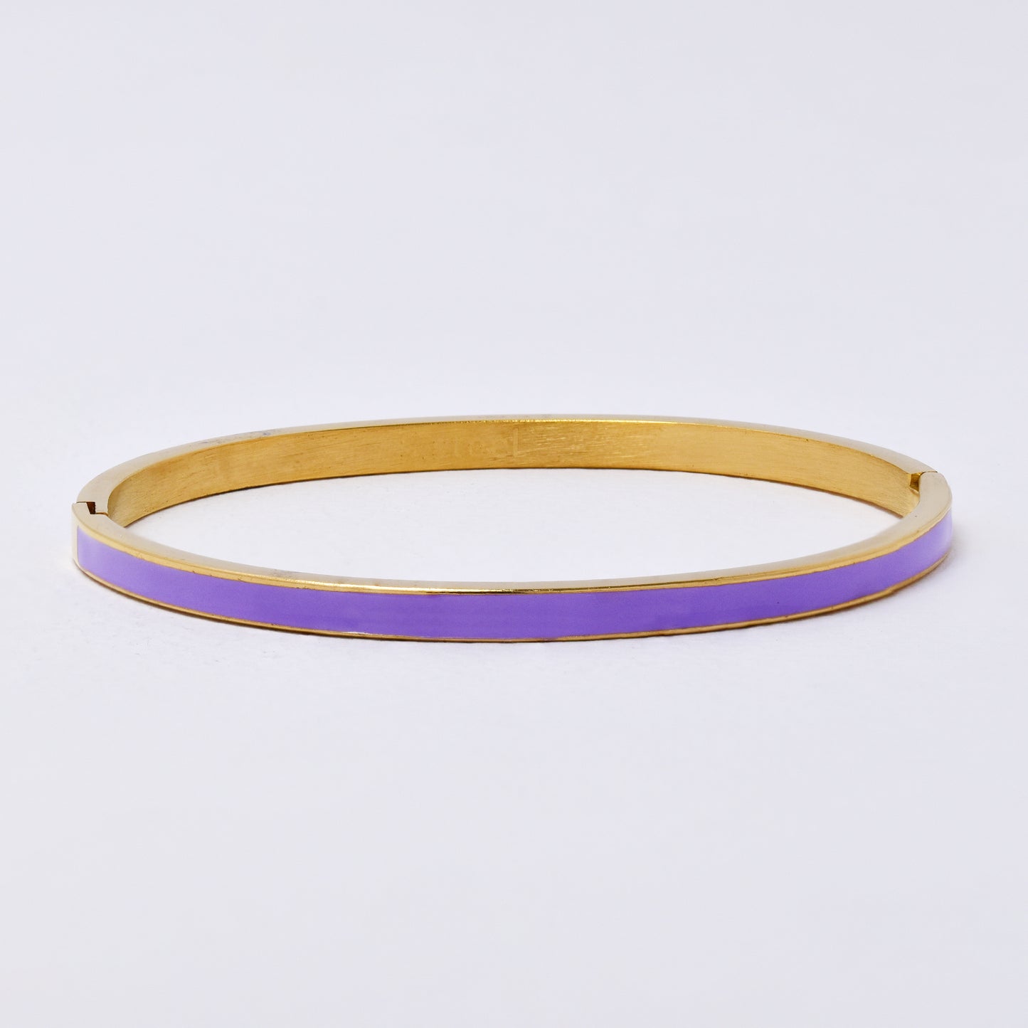SSYB6276 - St Steel 65mm x 55mm x 4mm hinged bangle with enamel colour