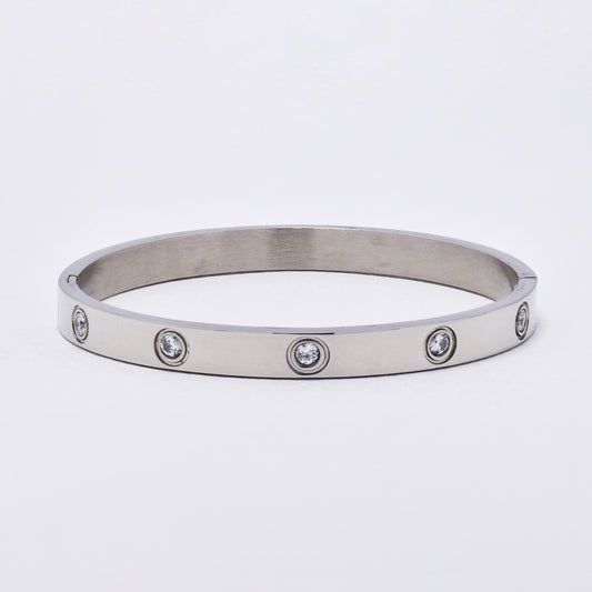 SSYB6289 - St Steel 60mm x 6mm hinged bangle with crystals