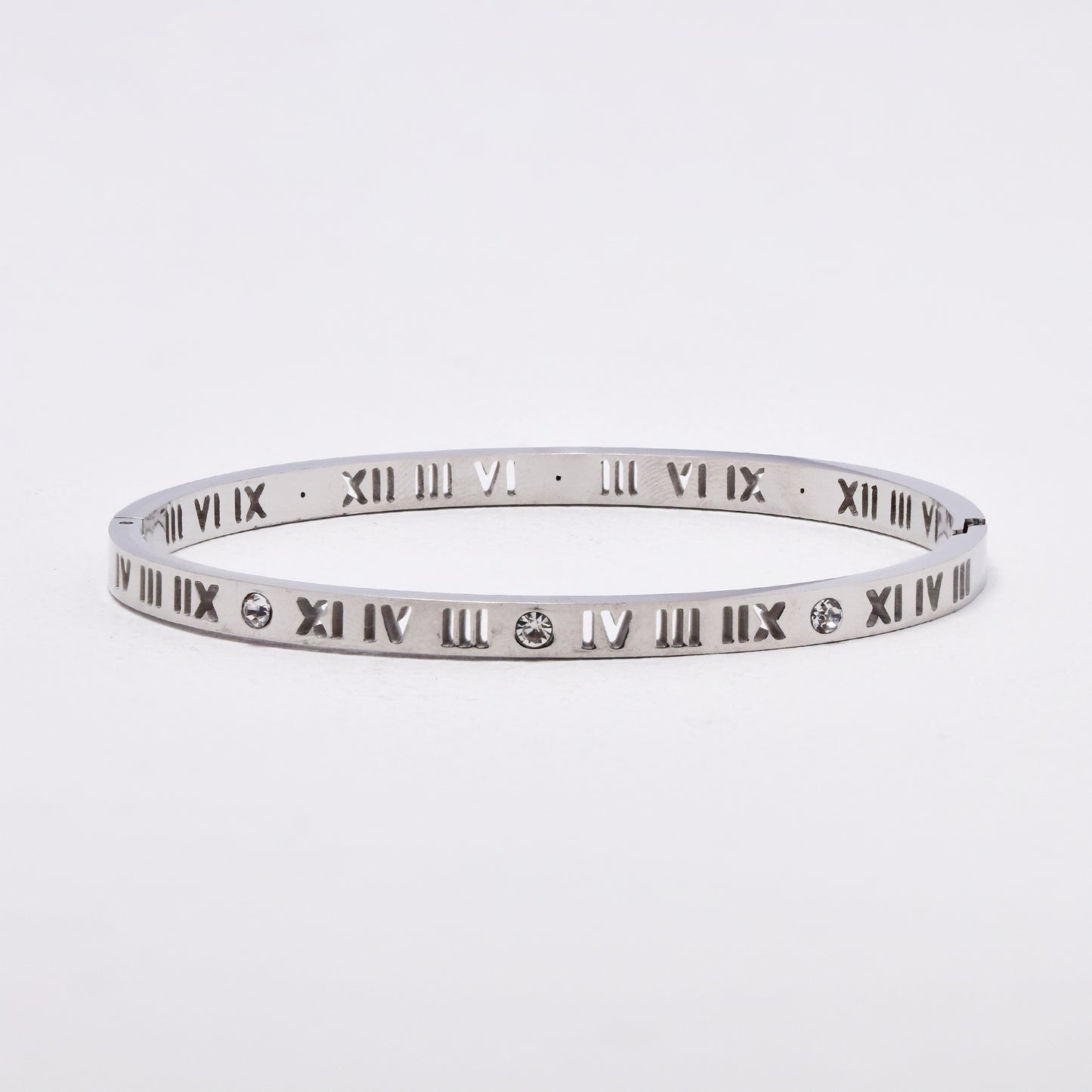 SSYB6407 - S Steel 63.5mm x 53.5mm x 4mm hinged Roman numeral bangle
