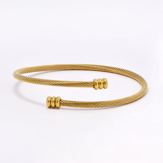 SSYB6763 - St Steel 3mm wide wire wrap bangle
