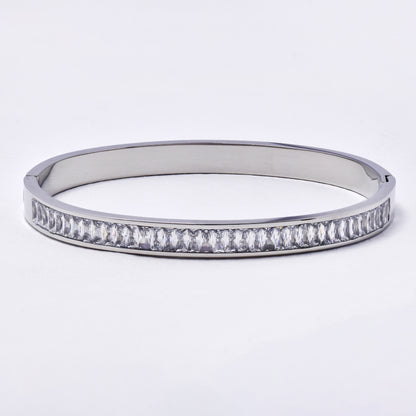 SSYB6790 - Steel 58mm x 48mm x 6mm oval hinged CZ bangle