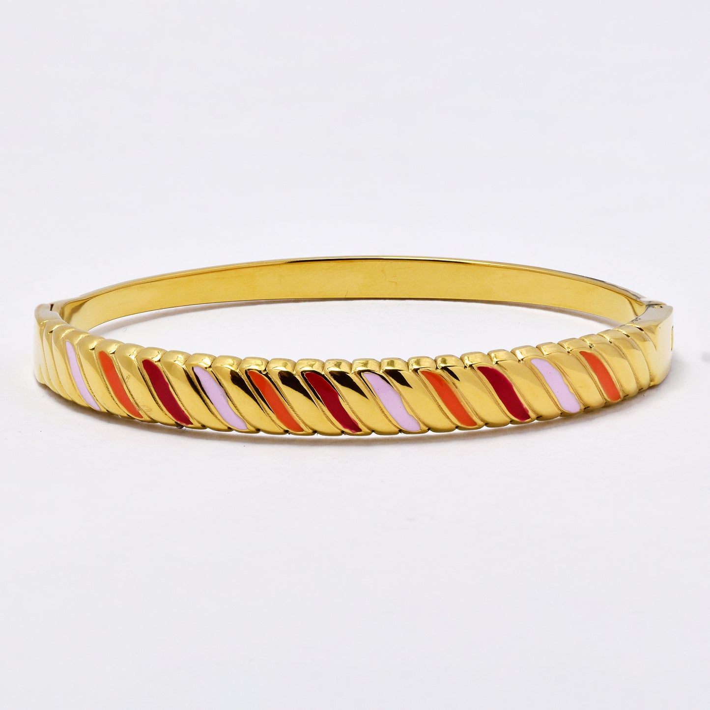SSYB6859 - Steel 60mm x 50mm oval hinged bangle