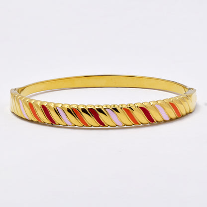SSYB6859 - Steel 60mm x 50mm oval hinged bangle
