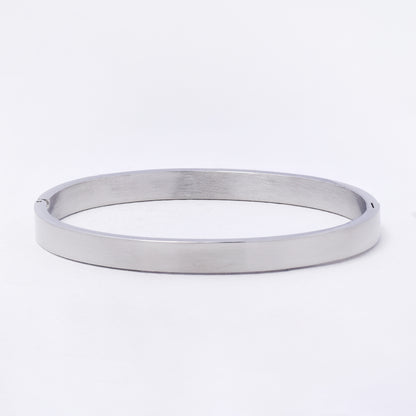 SSYB7243 - Steel 61mm x 49mm x 6mm brushed flat hinged bangle