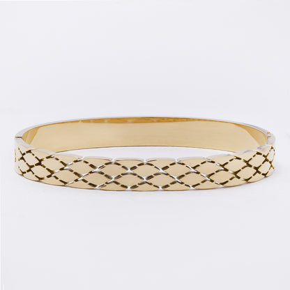 SSYB7260 - Steel 61mm x 49mm x 8mm lattice hinged bangle