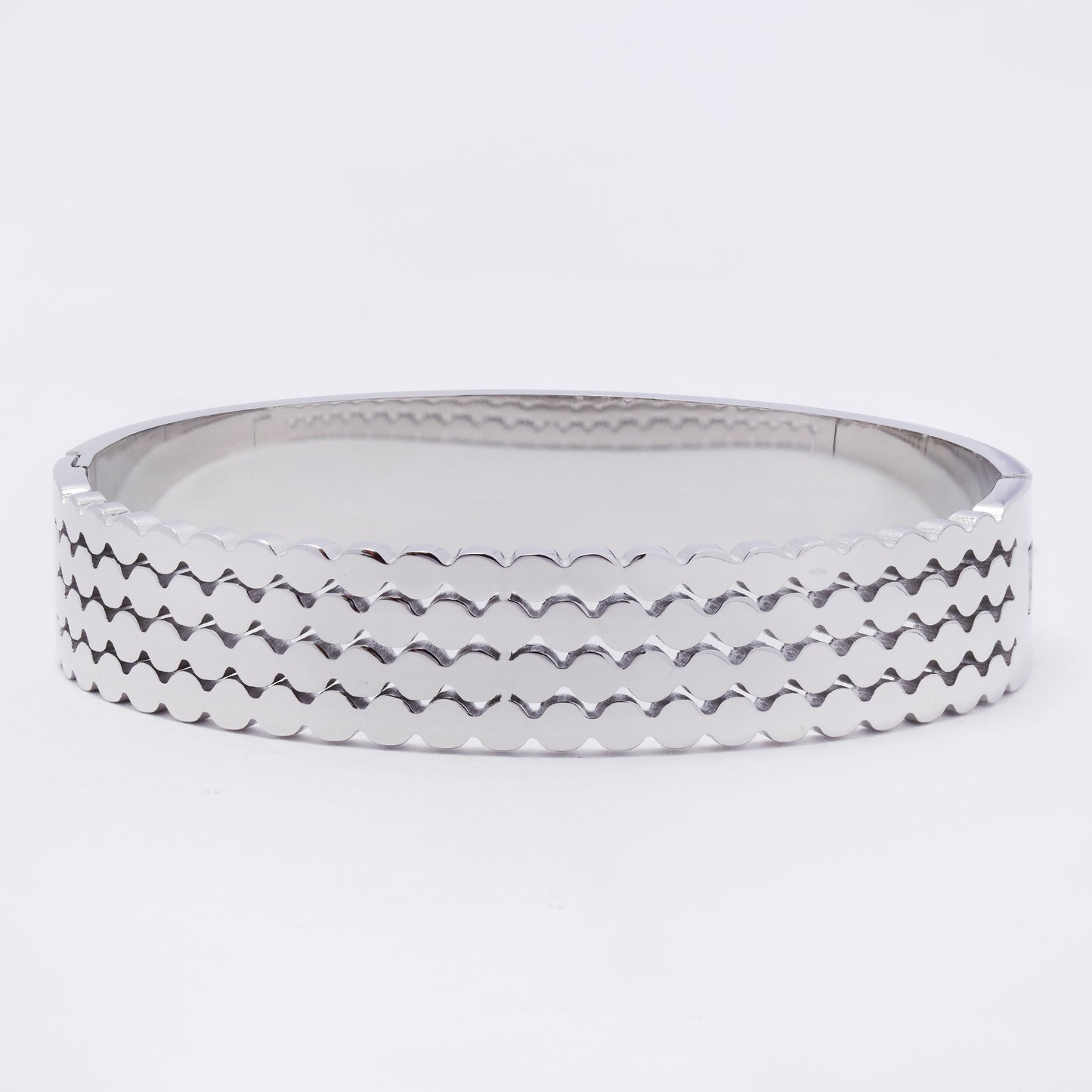 SSYB7262 - Steel 60mm x 50mm x 12.5mm lattice hinged bangle
