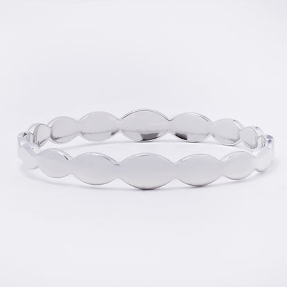 SSYB7419 - Steel 60mm x 52mm x 9mm oval shaped hinged bangle