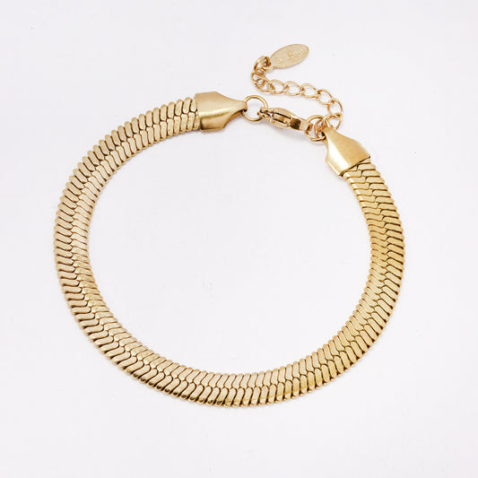 SSYB7789 - Steel 18cm + 3cm x 6mm herringbone bracelet