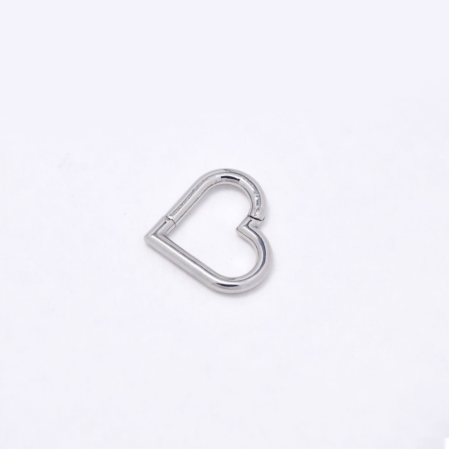 SSYBJ6273 - St Steel 2 piece 9mm x 11mm heart cartilage piercing