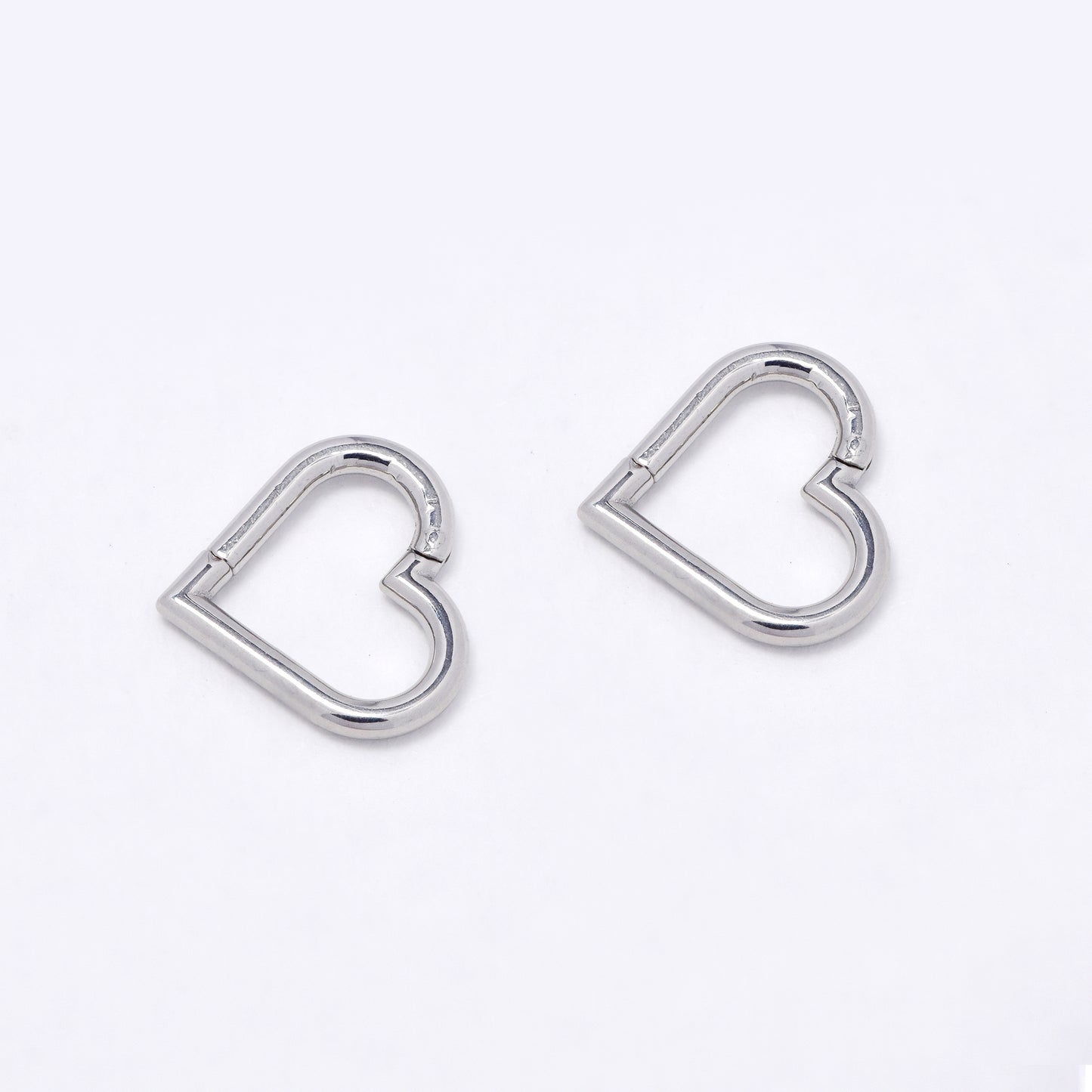 SSYBJ6273 - St Steel 2 piece 9mm x 11mm heart cartilage piercing