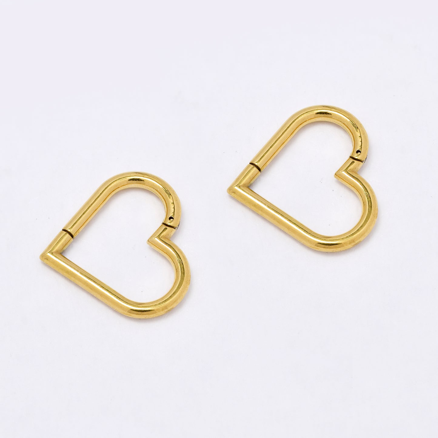 SSYBJ6274 - St Steel 2 piece 11mm x 12.5mm heart cartilage piercing