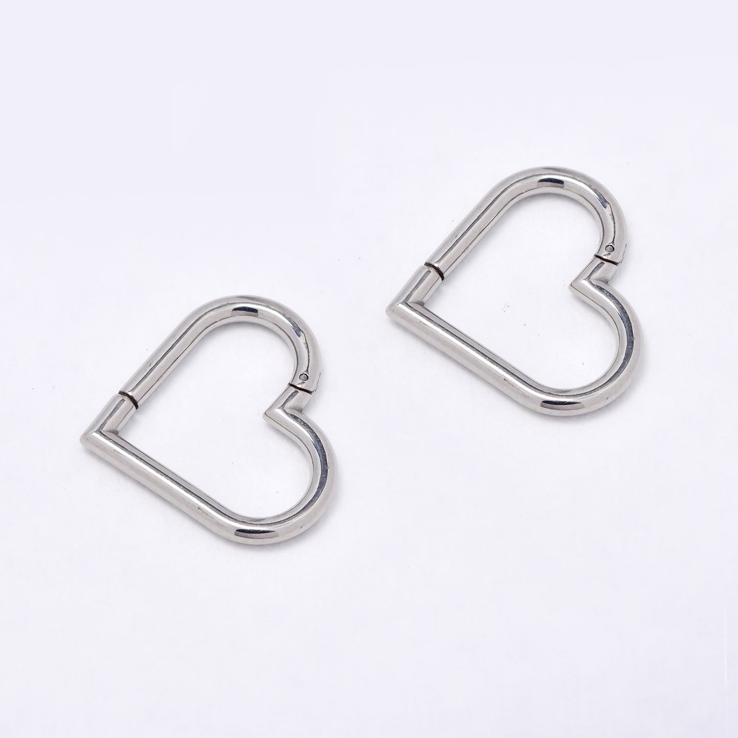 SSYBJ6274 - St Steel 2 piece 11mm x 12.5mm heart cartilage piercing