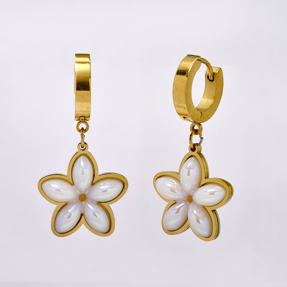 Stainless steel gold pearl flower earring