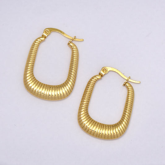 Stainless steel 28mm textured rectangular hoops - SSYE5258