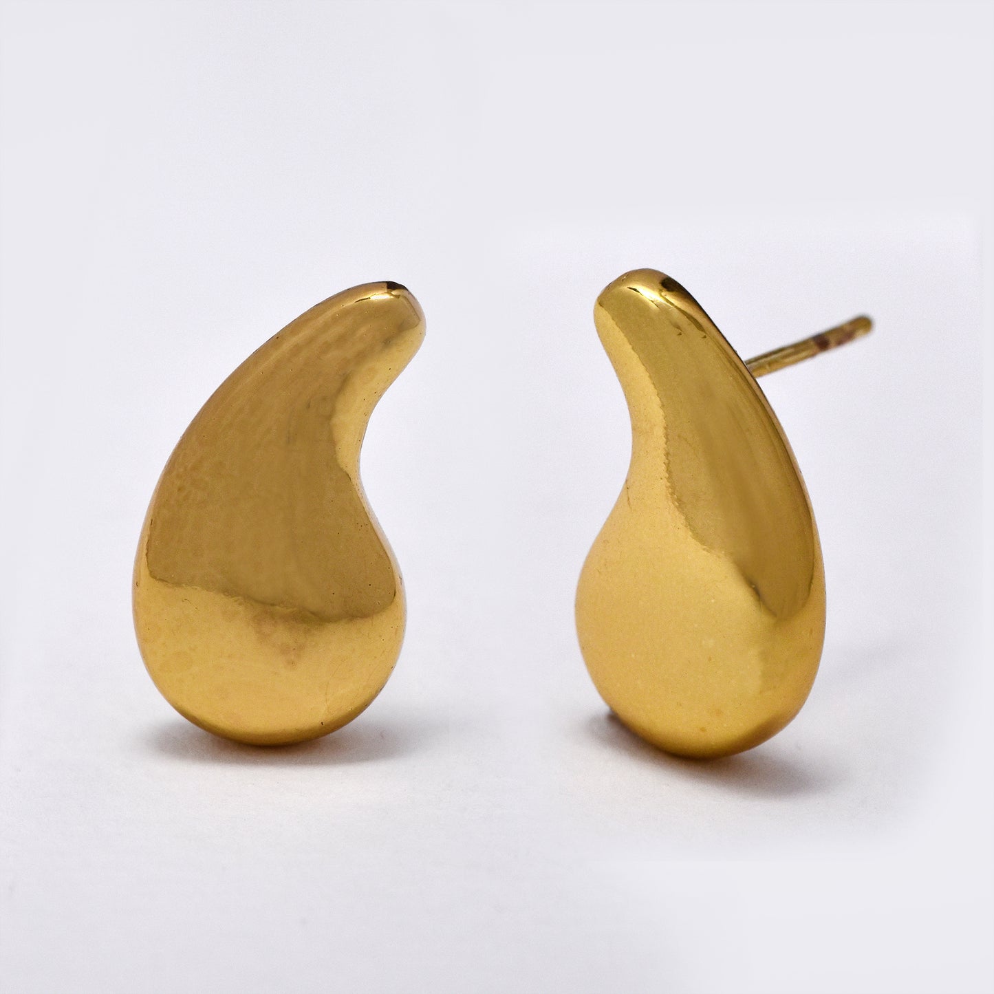 Stainless steel  19mm teardrop shaped stud earrings - SSYE5265