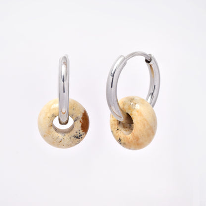 SSYE5894 - Steel 10mm natural stone donut hoop