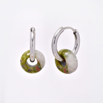 SSYE5894 - Steel 10mm natural stone donut hoop