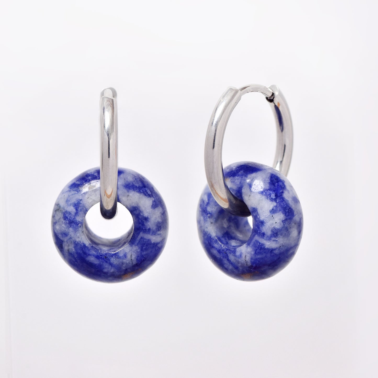 SSYE5895 - Steel 14mm natural stone donut hoop
