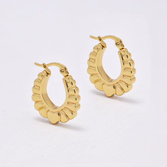 SSYE5982 - 24mm x 20mm heart pattern hoop earring