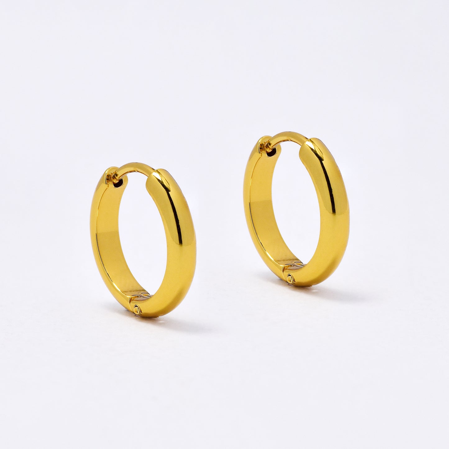 SSYE6372 - St Steel 3mm x 16mm domed hoop