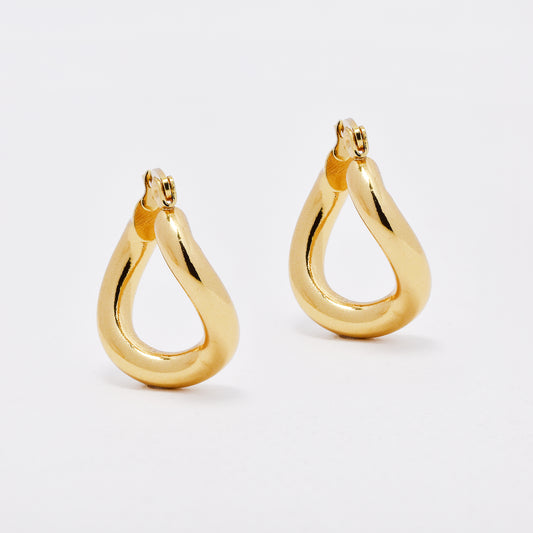 SSYE6524 - St Steel 24mm x 4mm wavy hoops