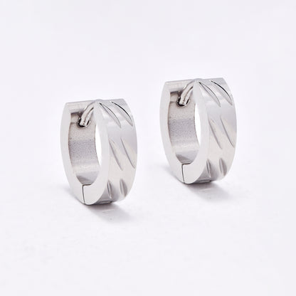 SSYE6638 - St Steel 13.5mm x 4mm huggies with cutout pattern