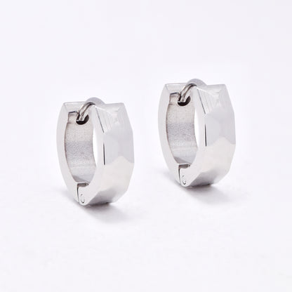 SSYE6639 - St Steel 13.5mm x 4mm huggies with hammered finish
