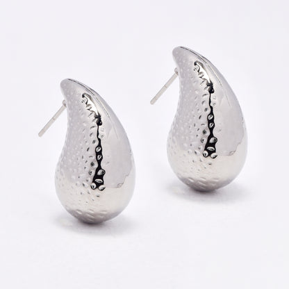 SSYE6649 - St Steel 26mm x 13mm textured teardrop studs